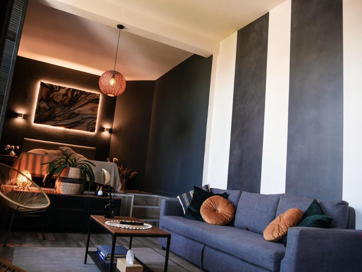 Sleep Inn - Black And Gold Loft Antwerp Cityview Kültér fotó